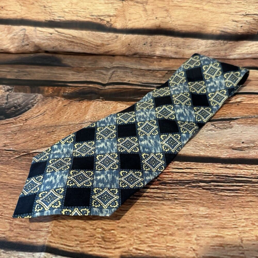 Jean Patou Paris Silk Tie Mens Blue Black Geometric Diamond Medallion Necktie